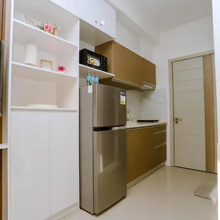 Cebu Staycation Minimalist Studio With Rooftop Pool And Netflix Exterior photo